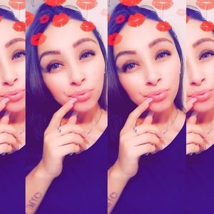 Meet your Posher, Nicole